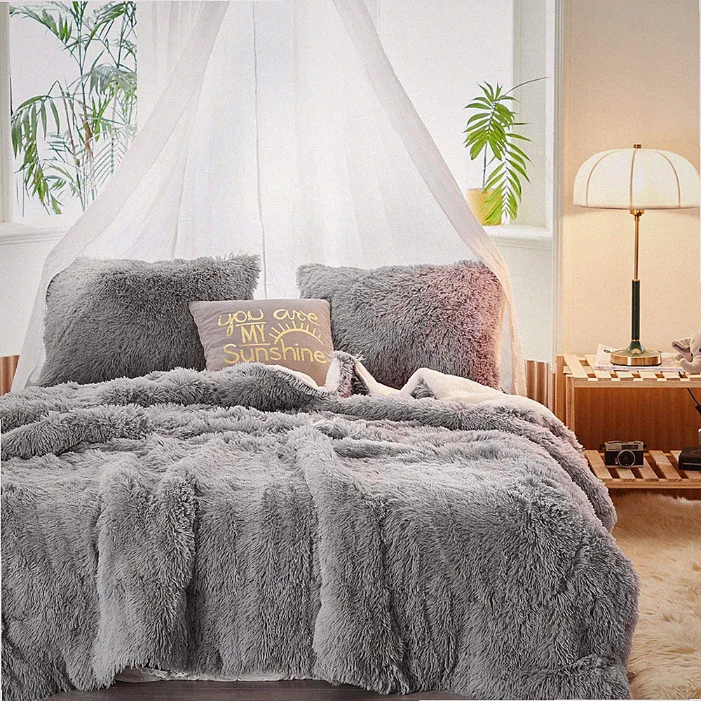 3-Piece Plush Shaggy Comforter Set, Full/Queen Size Luxury Faux Fur Sherpa Re...