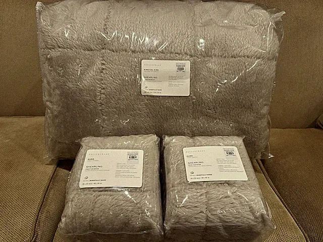 Pottery Barn Faux Fur Shearling KING / CAL Quilt + 2 EURO Shams Stone NEW w/tags