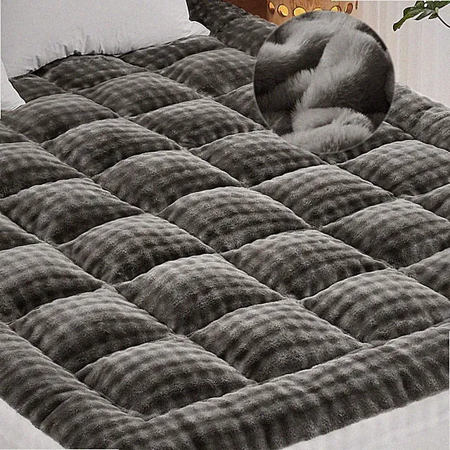 Queen Mattress Topper Fleece Bubble Pillow Top Mattress Pad Cover for Back Pa...