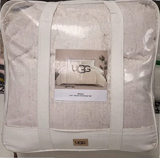 UGG Denai Faux Fur Reversible 3 Piece FULL/QUEEN Comforter Set Snow